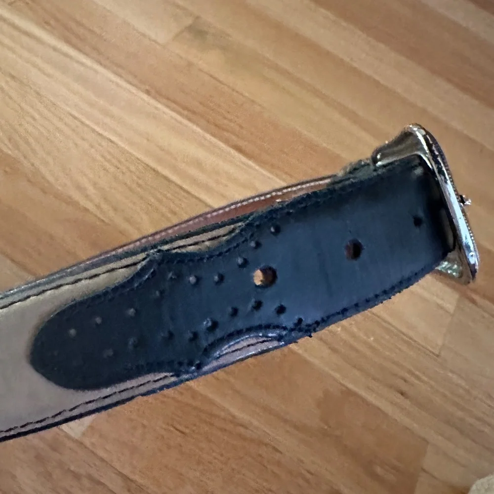 NWOT Western Cowboy Boys Leather Belt Black Brown Size 22
